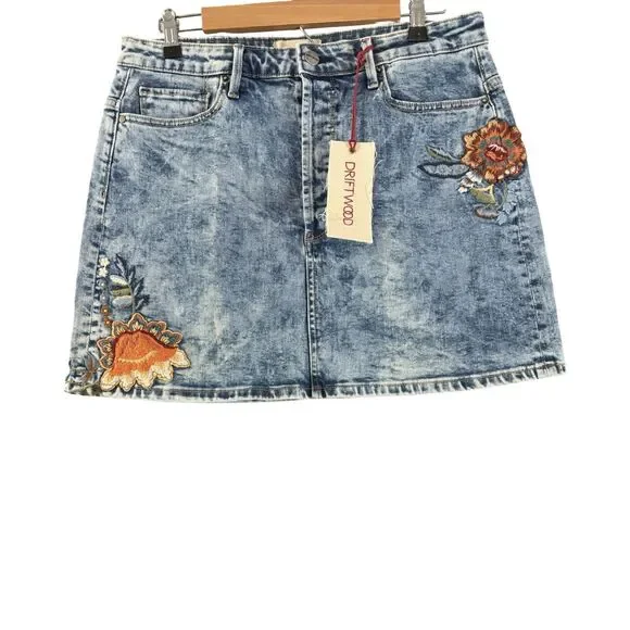 Driftwood Stef Embroidered Floral Blue Denim Jean Skirt Women’s Size 30 NWT - Picture 3 of 10